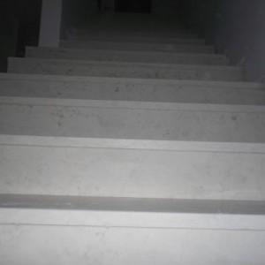 perlinobianco-schody2