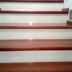 perlinobiancopodstopnie-schody1